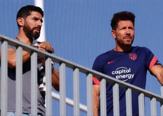 Loco Abreu, espectador de lujo en el entrenamiento del Atlético