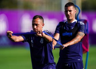 Orellana, cada vez más lejos