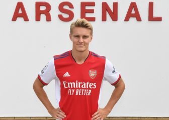 Arsenal confirm signing of Real Madrid midfielder Odegaard