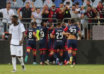 El Cagliari, con Godín y Nández de titulares, rescata un punto
