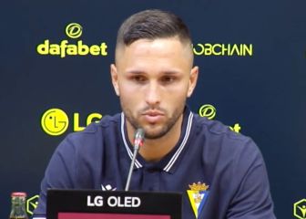 Florin Andone presentado como nuevo jugador del Cádiz