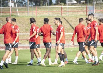 El Molinón recibe una visita que trae un mal recuerdo en Gijón