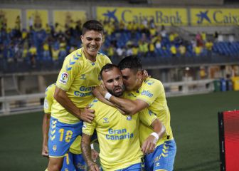 Las Palmas pisa fuerte