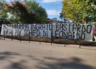 Los hinchas del Milan amenazan a Donnarumma: “Bastardo, ten cuidado”