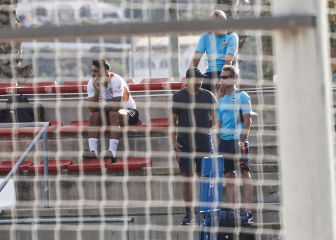 Calma tensa en el Valencia ante el cierre del mercado