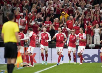 Dinamarca no se baja de la ola