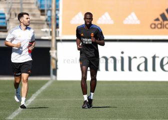 Mendy está de vuelta