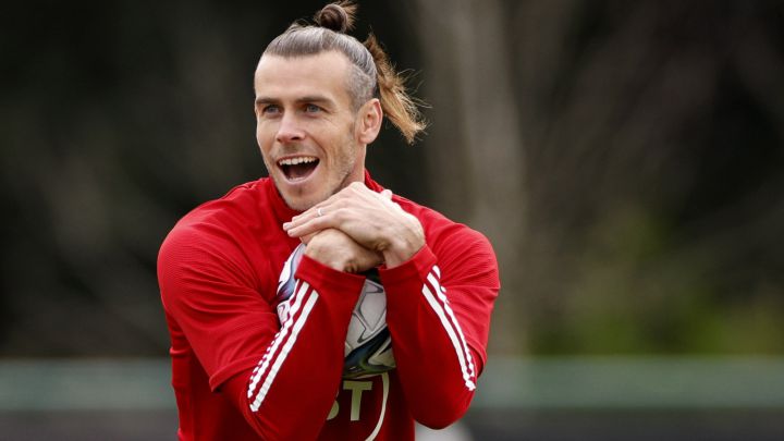 Gareth Bale, en una de las sesiones de entrenamiento con la selección galesa.