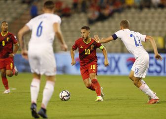 Hazard brilla y lidera