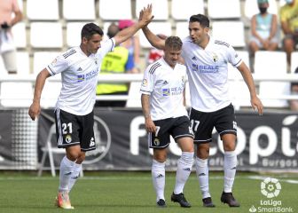 El Burgos destroza al Pucela y se lleva un histórico derbi