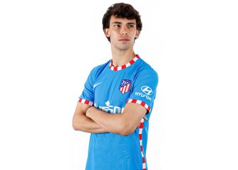 El Atleti presenta su tercera equipación para la 21/22