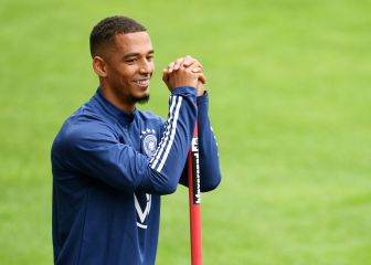 Kehrer aprieta a Ramos