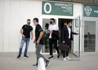 El Elche hace oficial el fichaje de Knezevic por tres temporadas