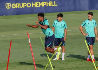 El Cádiz prepara el duelo ante la Real sin los internacionales