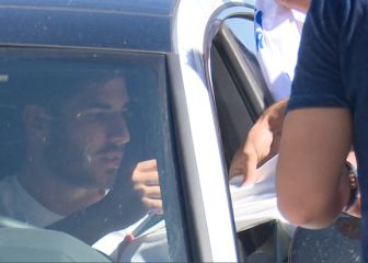 Asensio se gana a los madridistas: paró en Valdebebas, firmó y se llevó elogios y ánimos