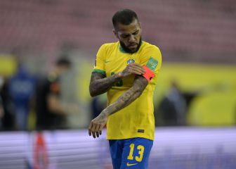 Dani Alves no se presenta a entrenar y abandonará Sao Paulo