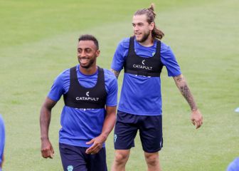 El Cádiz se queda sin ‘Choco’ y Akapo por el ‘virus FIFA’