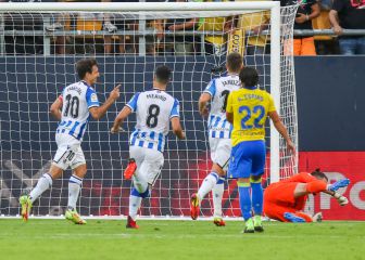 Oyarzabal desactiva al Cádiz