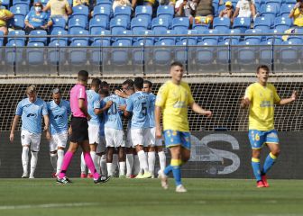 Las Palmas vuelve a las andadas