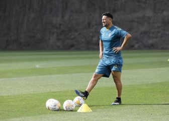 Oficial: el Turu Flores se sentará junto a Pepe Mel