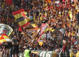 El Lens gana después de la invasión de campo