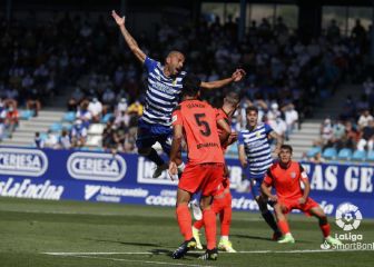 La Ponferradina arrolla a un penoso Málaga y presenta credenciales
