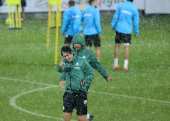 Submarino bajo el agua