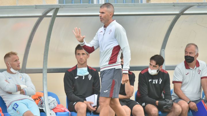 Primer derbi vasco en Lezama con mucha carga nostálgica