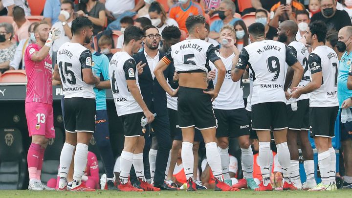 Aprobados y suspensos del Valencia: Guedes insiste y Marcos André rescata un punto