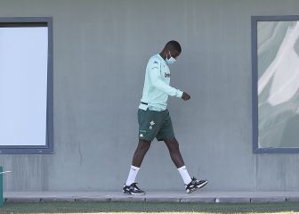 El Betis aterriza en Budapest sin el portugués William Carvalho