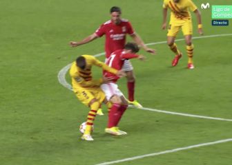 La polémica del Benfica-Barça: roja perdonada a Piqué, Memphis reclama penalti...