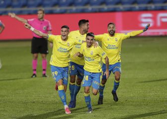 Los abonados de Las Palmas verán gratis el derbi