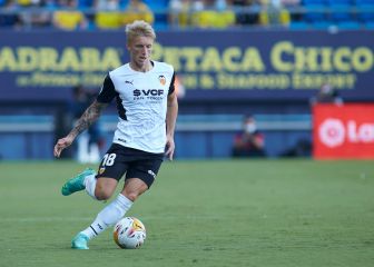 Aprobados y suspensos del Valencia: Wass chocó con Ledesma