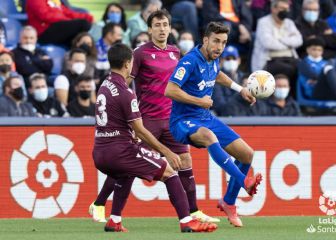 Oyarzabal amarga a Míchel