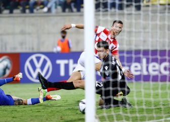 Modric asisite y falla un penalti en la victoria de Croacia