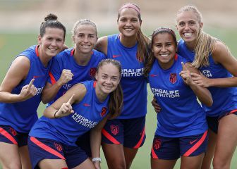 El renovado Atlético se mide al invencible Barça en el Clásico