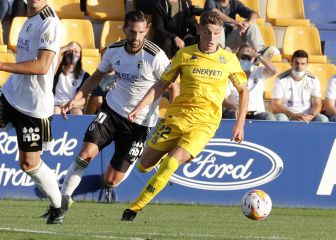 Fernández da los tres puntos al Alcorcón ante el Burgos