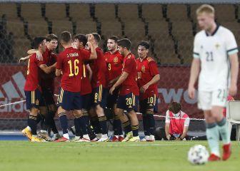 España se gusta y golea