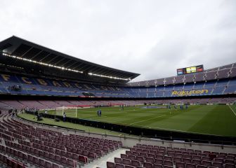 Un Camp Nou de excrementos