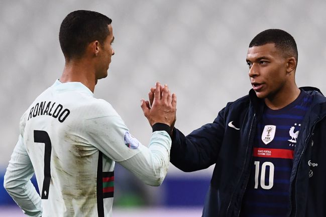 Cristiano y Mbappé.