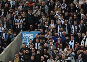 Investigan a la afición del Newcastle por racismo
