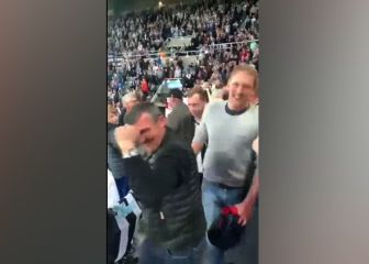 Así fue el recibimiento al médico que salvó la vida al fan