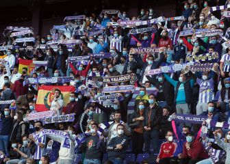 Desembarco blanquivioleta en El Molinón