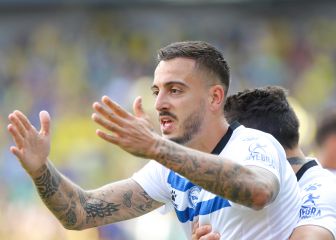 Joselu le da aire a Calleja