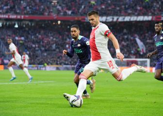 El Ajax arrolla al PSV