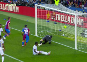 El gol del Kun Agüero al Real Madrid, su primero en el Barça