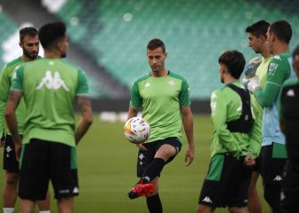 El Betis calibra a Bordalás
entre la euforia y las dudas
