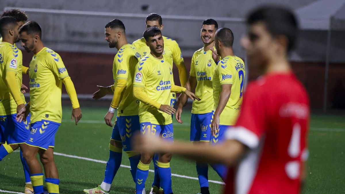 Las Palmas plays a friendly in Firgas loaded with goals