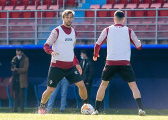 Llorente ya suda como armero