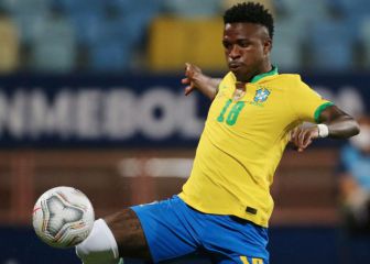 Tite 'se carga' a Vinicius